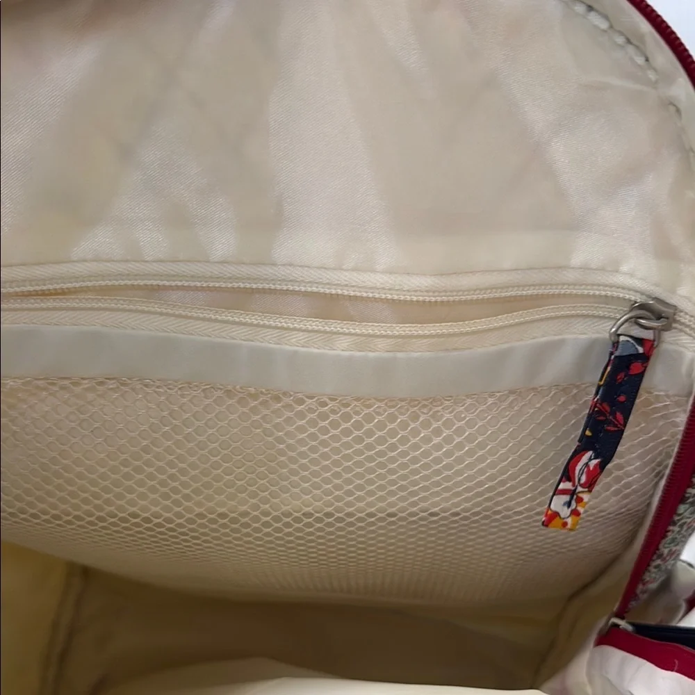 *NEW - TRAVELON FLORAL BACKPACK